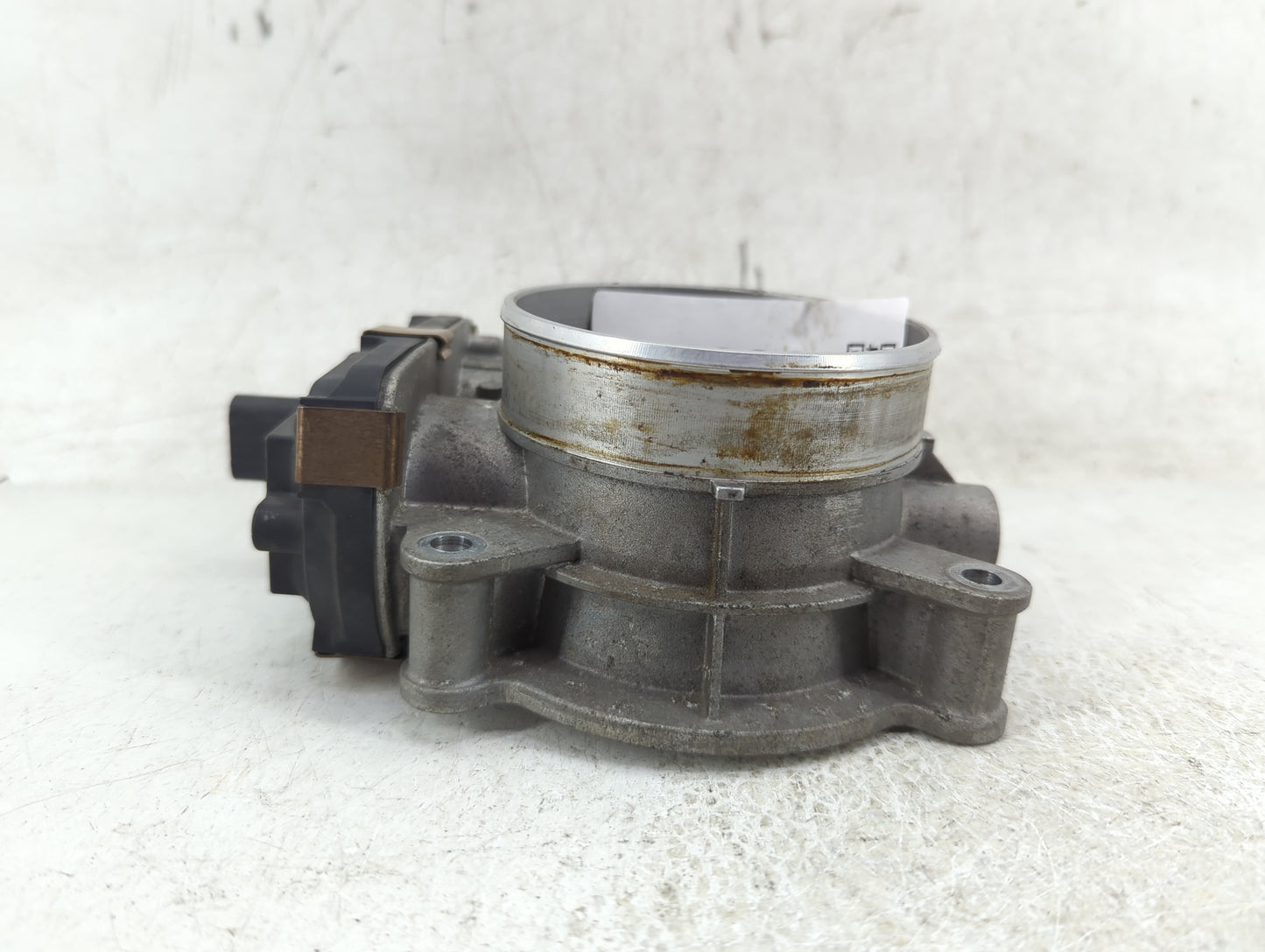 2015-2022 Chevrolet Tahoe Throttle Body P/N:12617792 Fits Fits 2014 2015 2016 2017 2018 2019 2020 2021 2022 OEM Used Auto Pa