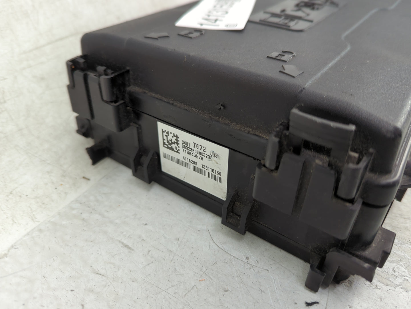 2015-2020 Chevrolet Tahoe Fusebox Fuse Box Panel Relay Module P/N:84017672 8632380060323 Fits Fits 2015 2016 2017 2018 2019 