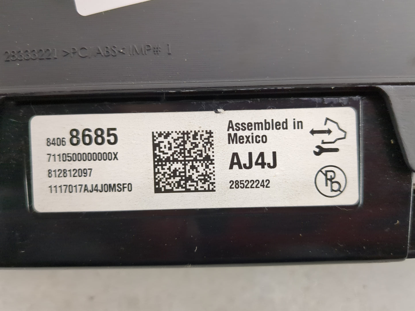 2017 Chevrolet Tahoe Instrument Cluster Speedometer Gauges P/N:84068685 28522242, 812812097, 1117017AJ4J0MSF0, AJ4J Miles: F