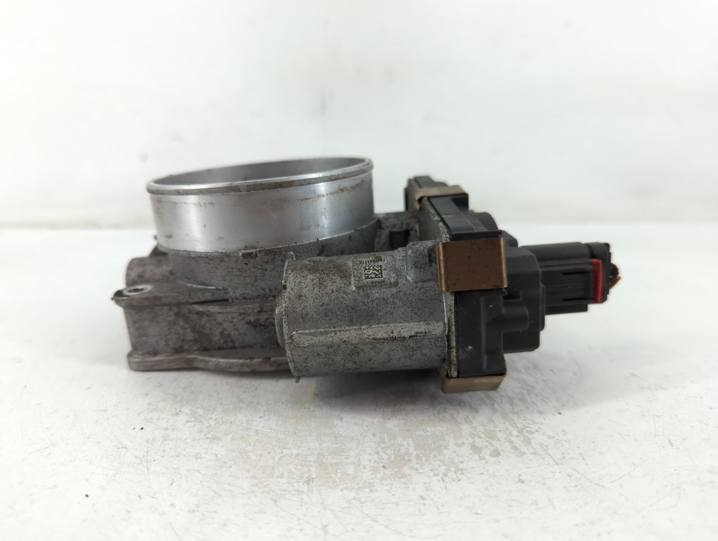 2015-2022 Chevrolet Tahoe Throttle Body P/N:12678224 Fits Fits 2014 2015 2016 2017 2018 2019 2020 2021 2022 OEM Used Auto Pa