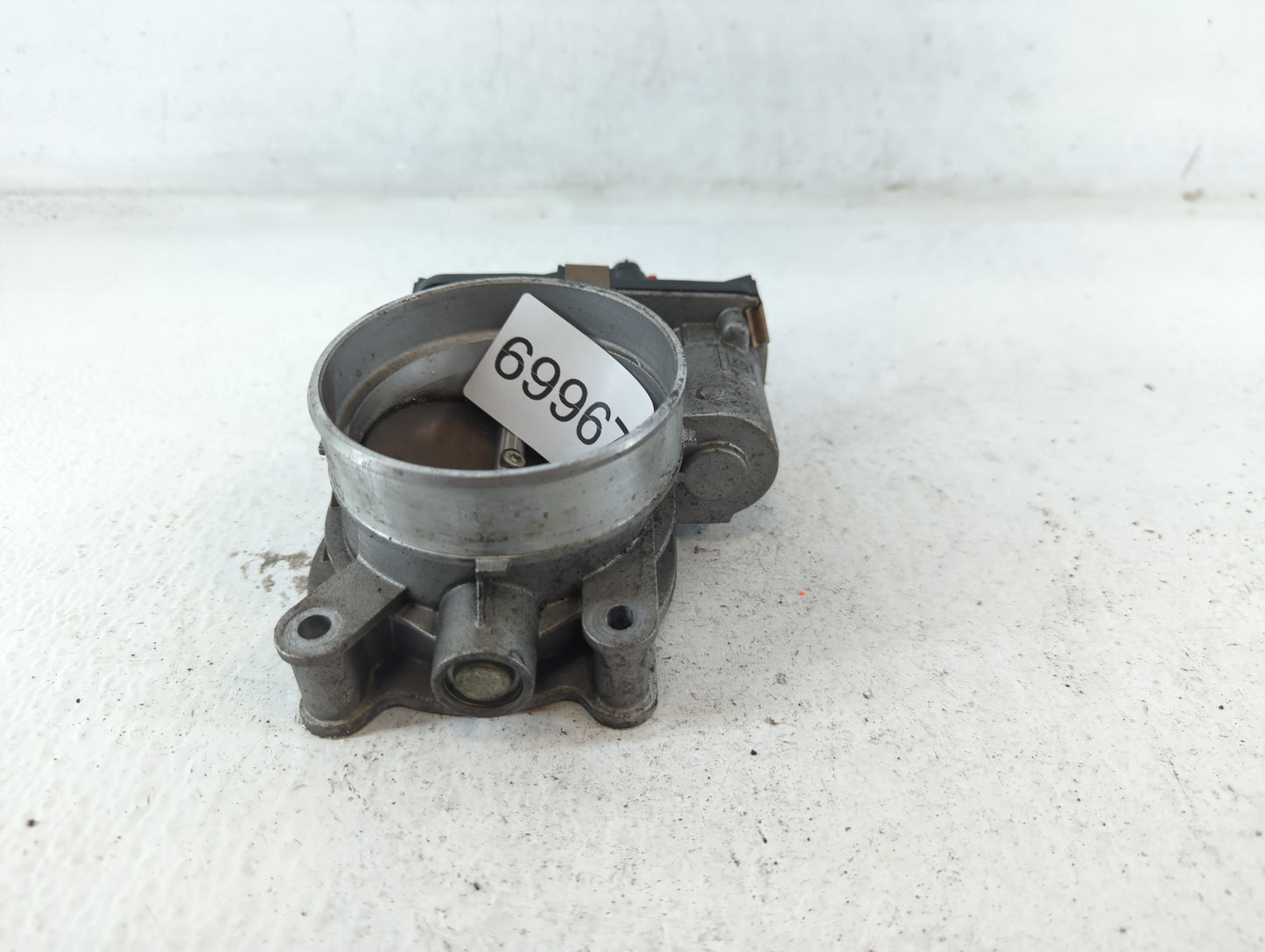 2015-2022 Chevrolet Tahoe Throttle Body P/N:12678224 Fits Fits 2014 2015 2016 2017 2018 2019 2020 2021 2022 OEM Used Auto Pa