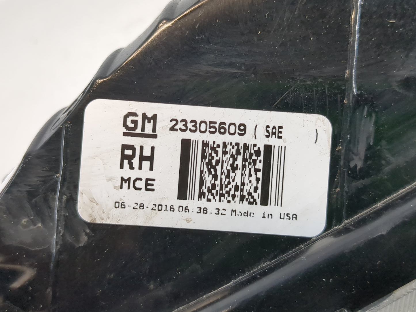 2013-2017 Chevrolet Traverse Passenger Right Oem Front Light Lamp - Oemusedautoparts1.com