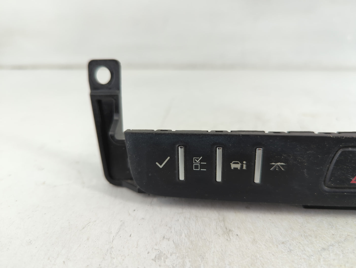 2009-2017 Chevrolet Traverse Climate Control Module Temperature AC/Heater Replacement P/N:23103522 Fits OEM Used Auto Parts 