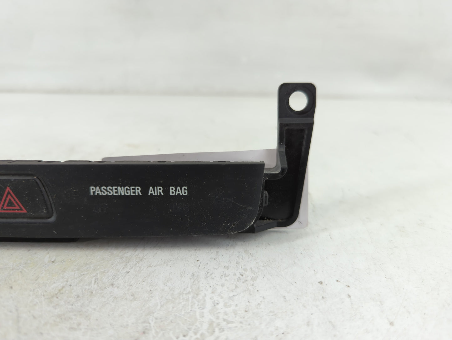 2009-2017 Chevrolet Traverse Climate Control Module Temperature AC/Heater Replacement P/N:23103522 Fits OEM Used Auto Parts 