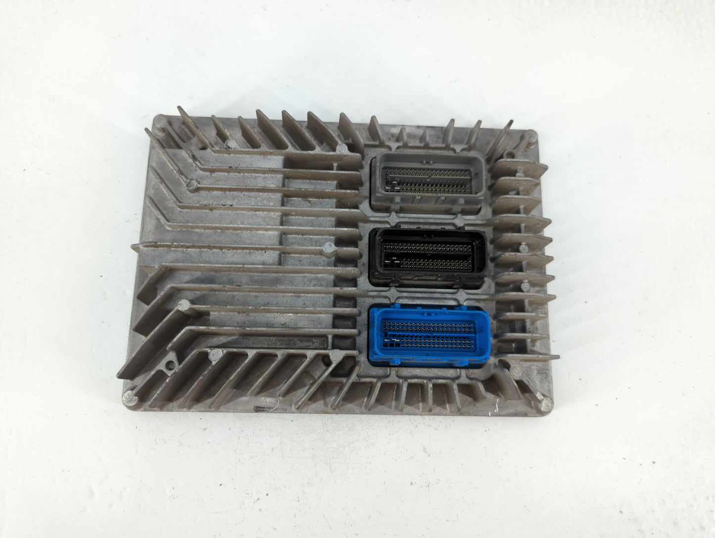 2017 Chevrolet Traverse PCM Engine Control Computer ECU ECM PCU OEM P/N:12670801 Fits Fits 2018 2019 2020 OEM Used Auto Part