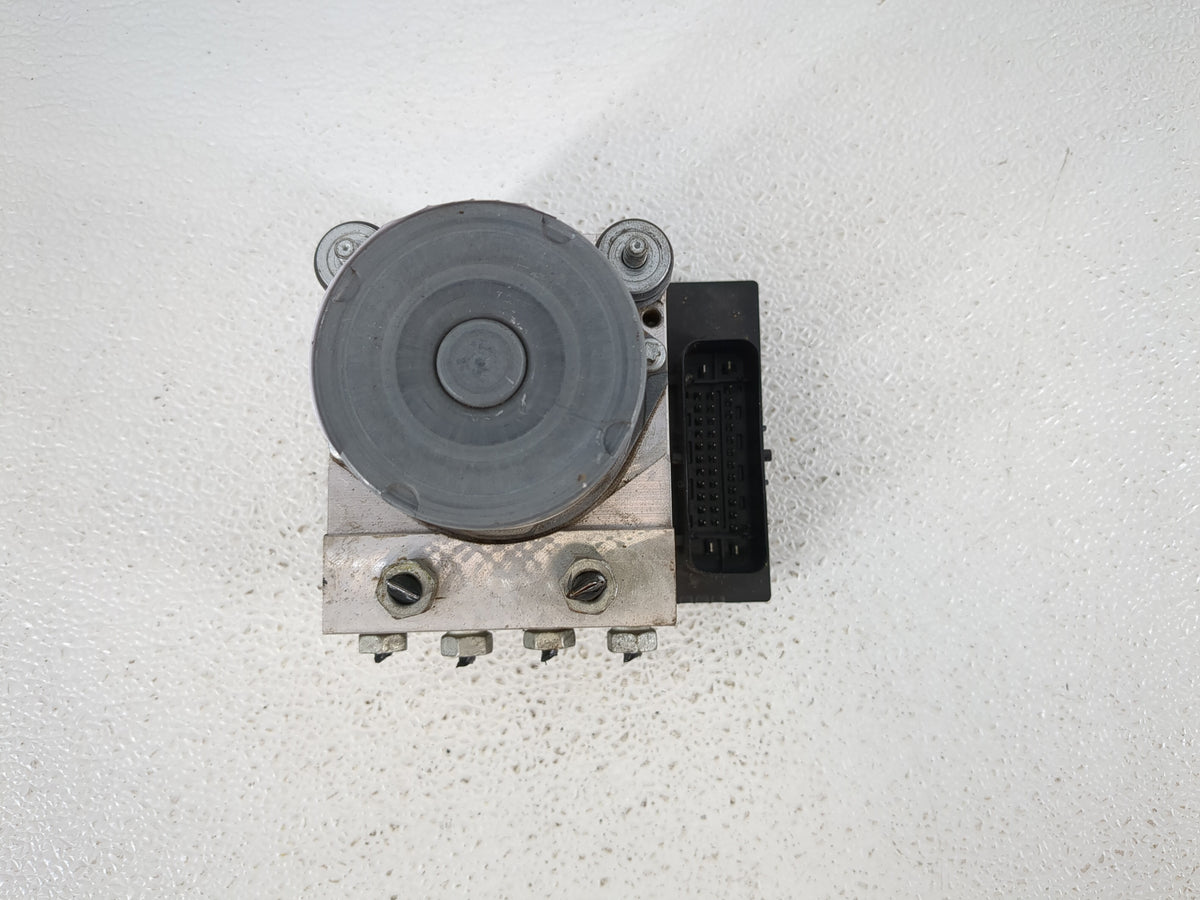 2017 Chevrolet Traverse Anti-Lock Brake ABS Pump Module Actuator OEM P/N:23407416 Fits Fits 2012 2013 2014 2015 2016 OEM Use
