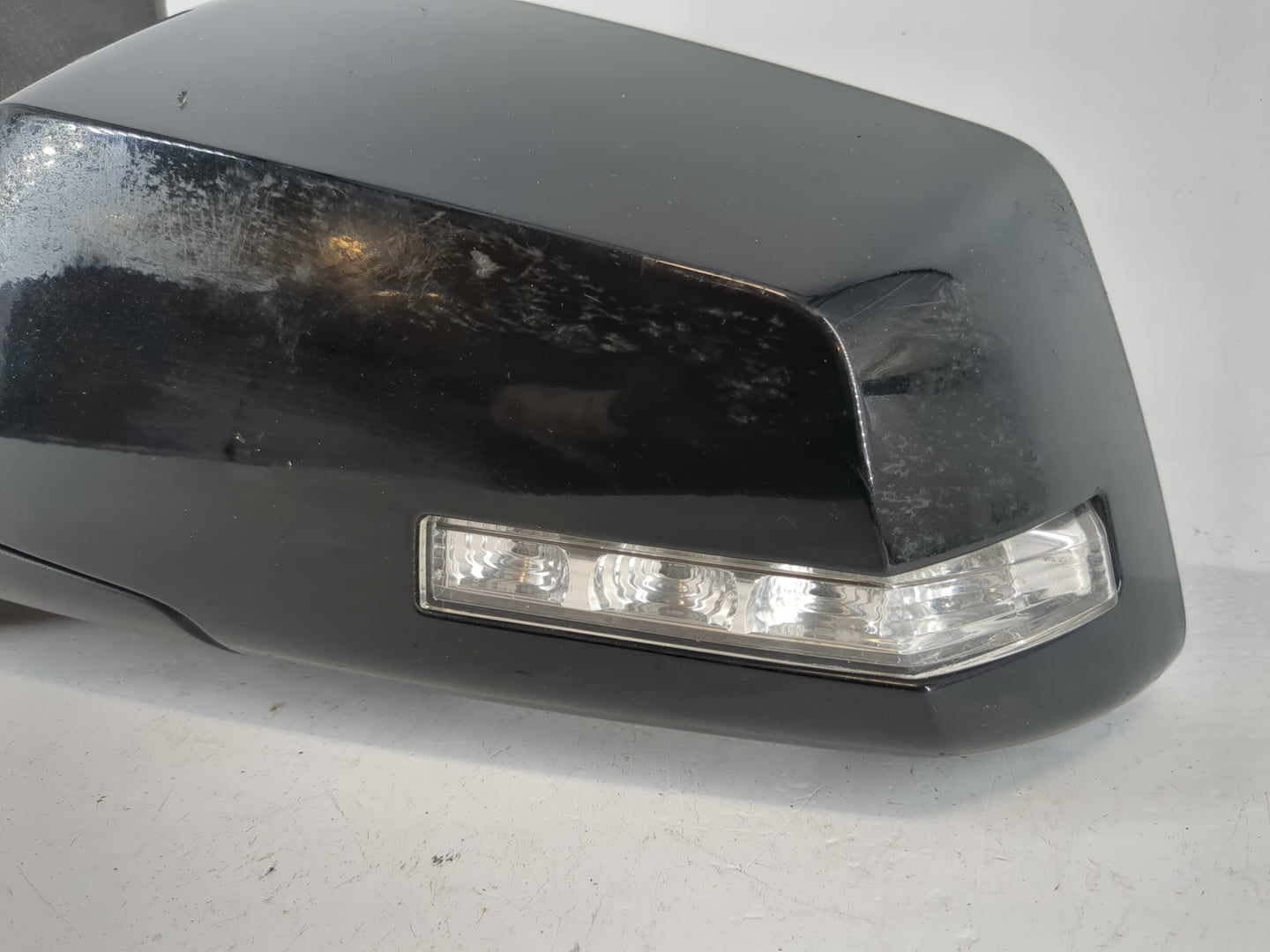 2013-2017 Chevrolet Traverse Driver Side View Mirror - Left Door Mirror OEM Used - Oemusedautoparts1.com