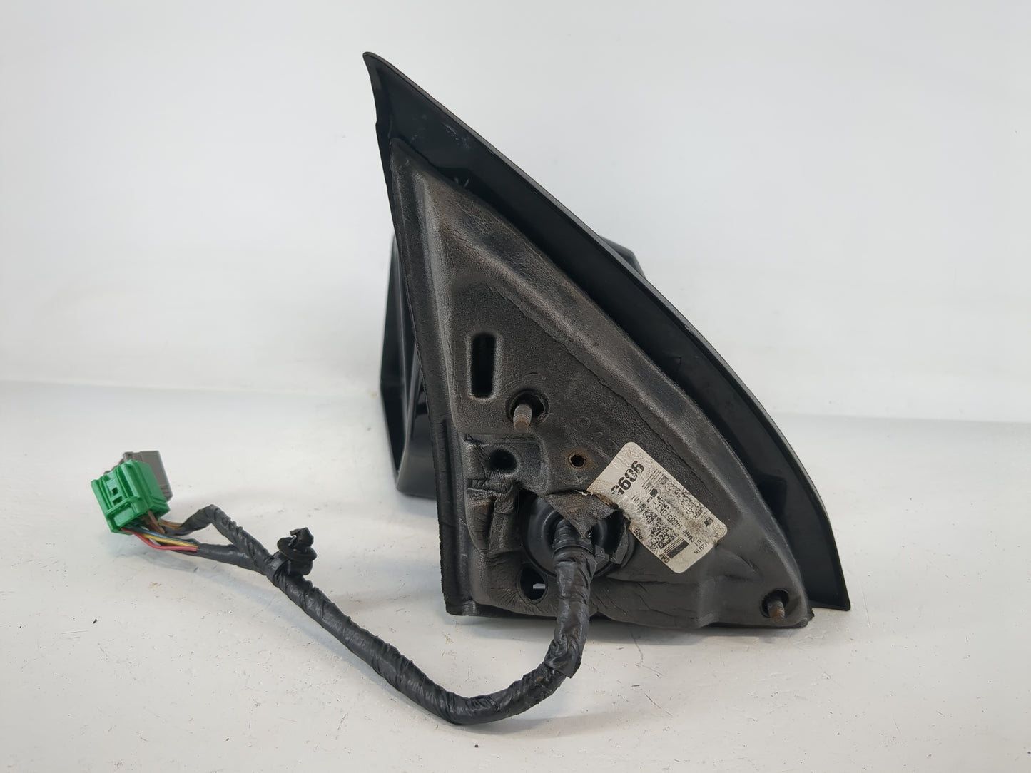2013-2017 Chevrolet Traverse Driver Side View Mirror - Left Door Mirror OEM Used - Oemusedautoparts1.com
