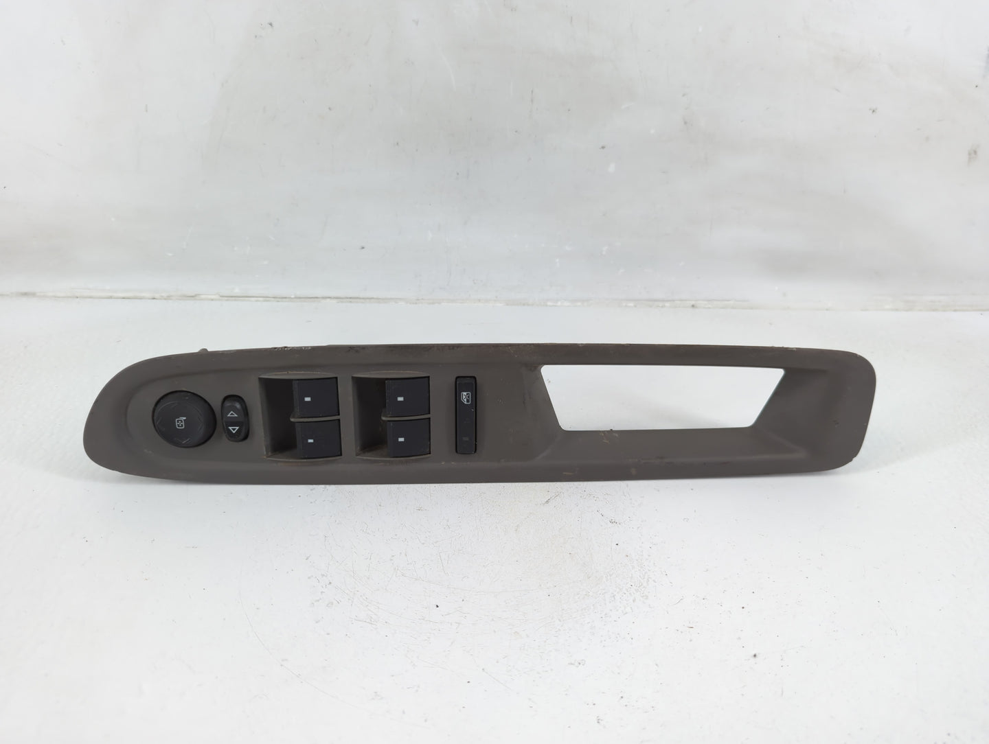 2017 Chevrolet Traverse Master Power Window Switch Replacement Driver Side Left P/N:20945129 Fits OEM Used Auto Parts - Oemu