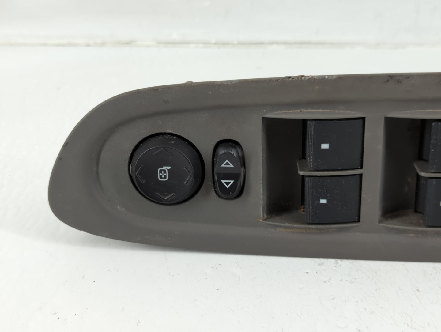 2017 Chevrolet Traverse Master Power Window Switch Replacement Driver Side Left P/N:20945129 Fits OEM Used Auto Parts - Oemu