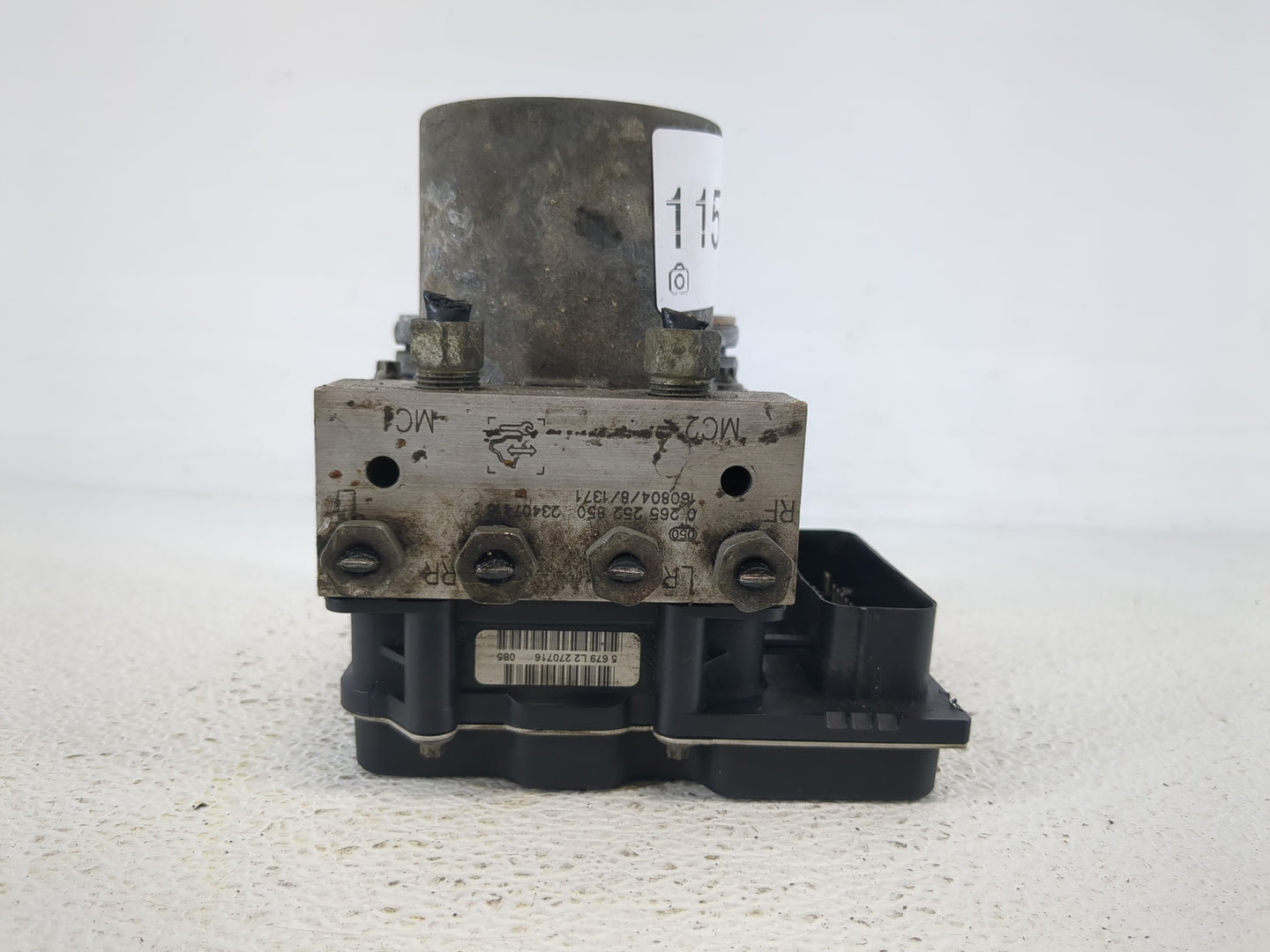 2017 Chevrolet Traverse ABS Pump Control Module Replacement P/N:23407416 Fits Fits 2012 2013 2014 2015 2016 OEM Used Auto Pa