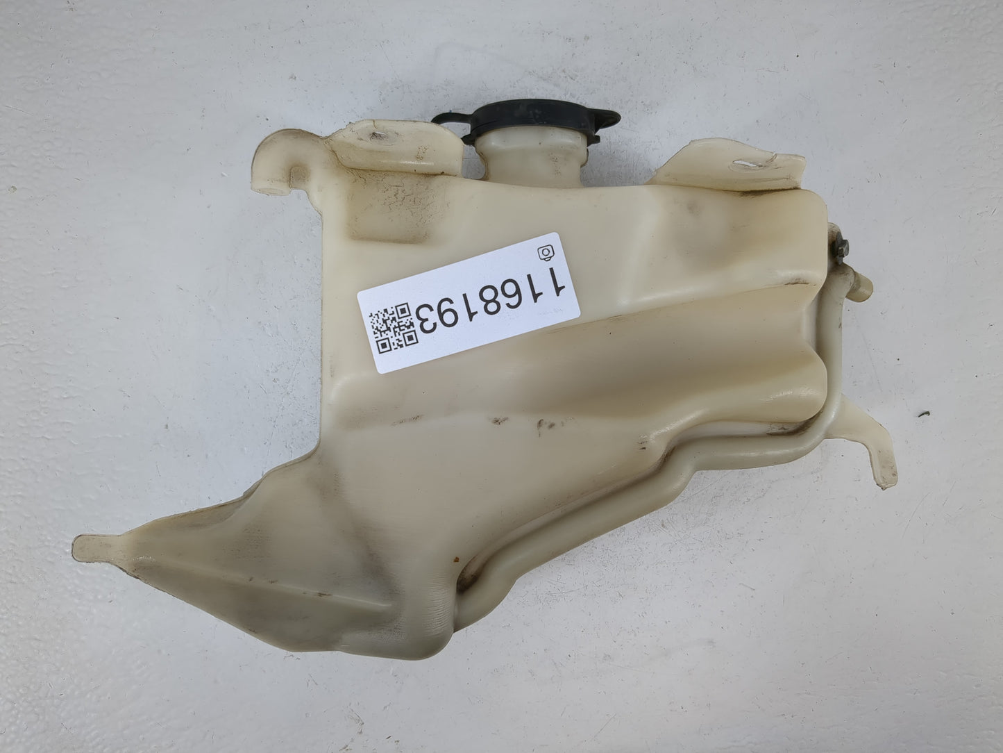 Chevrolet Traverse Windshield Washer Fluid Reservoir Bottle Oem - Oemusedautoparts1.com