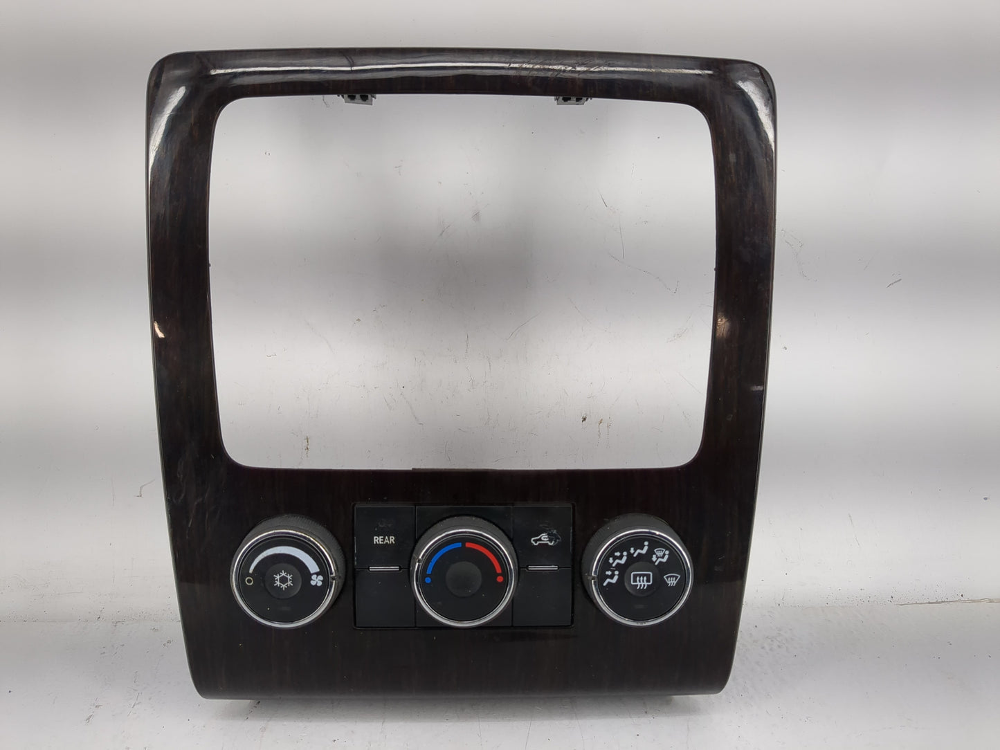 2013-2017 Chevrolet Traverse Climate Control Module Temperature AC/Heater Replacement P/N:22969802 Fits OEM Used Auto Parts 