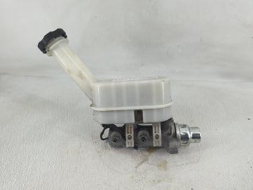 Chevrolet Traverse Brake Master Cylinder - Oemusedautoparts1.com