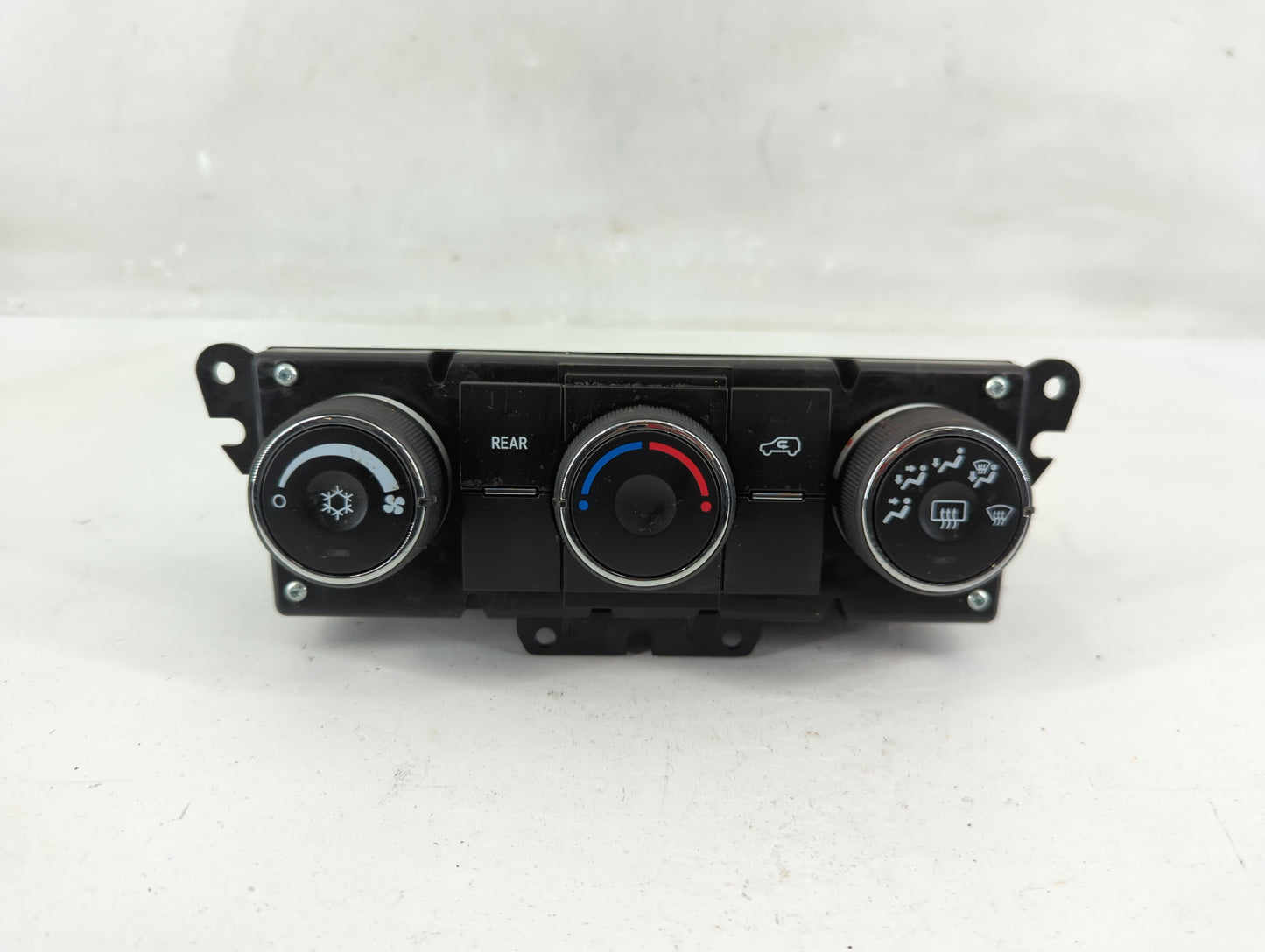 2013-2017 Chevrolet Traverse Climate Control Module Temperature AC/Heater Replacement P/N:22969802 Fits OEM Used Auto Parts 