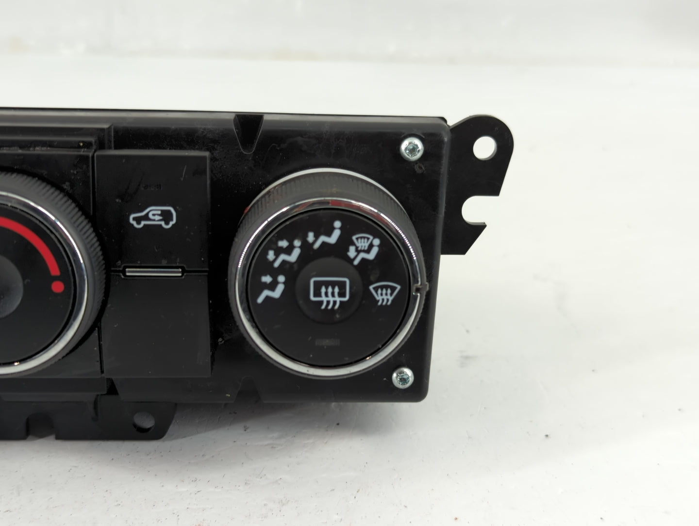 2013-2017 Chevrolet Traverse Climate Control Module Temperature AC/Heater Replacement P/N:22969802 Fits OEM Used Auto Parts 