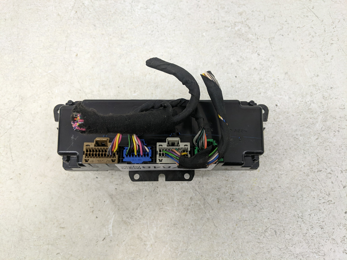 2013-2017 Chevrolet Traverse Climate Control Module Temperature AC/Heater Replacement P/N:22969802 Fits OEM Used Auto Parts 