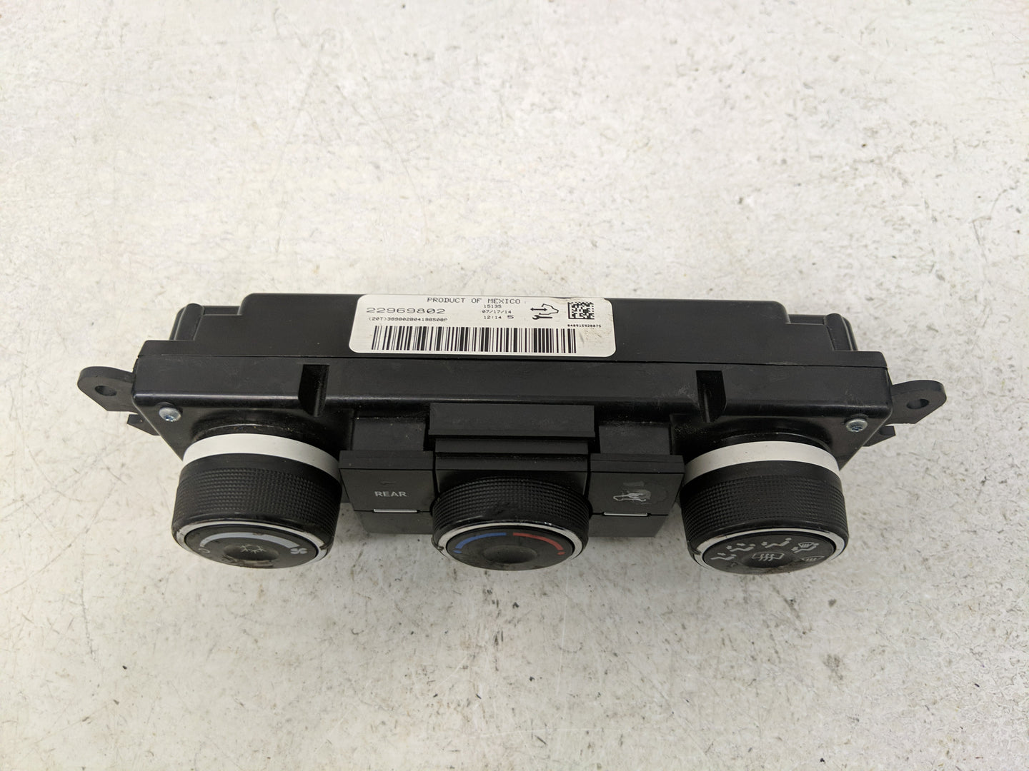 2013-2017 Chevrolet Traverse Climate Control Module Temperature AC/Heater Replacement P/N:22969802 Fits OEM Used Auto Parts 