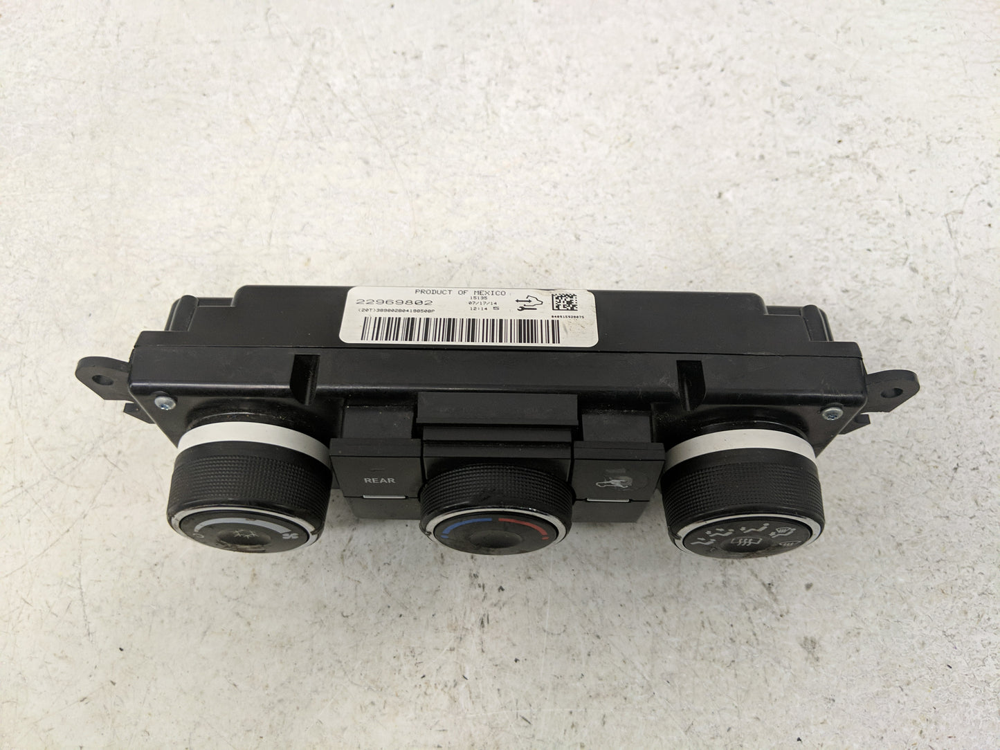 2013-2017 Chevrolet Traverse Climate Control Module Temperature AC/Heater Replacement P/N:22969802 Fits OEM Used Auto Parts 