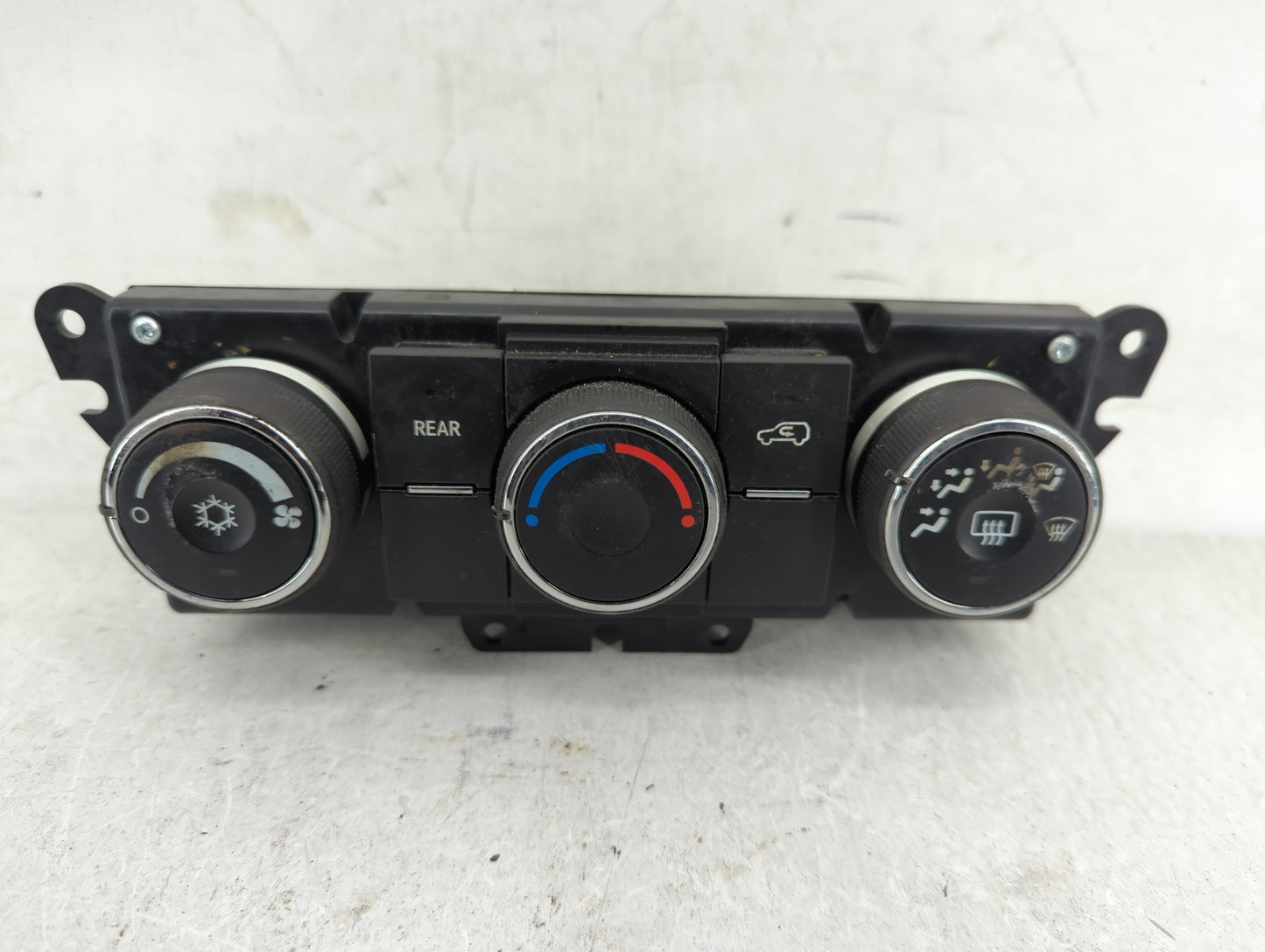2013-2017 Chevrolet Traverse Climate Control Module Temperature AC/Heater Replacement P/N:22969802 Fits OEM Used Auto Parts 
