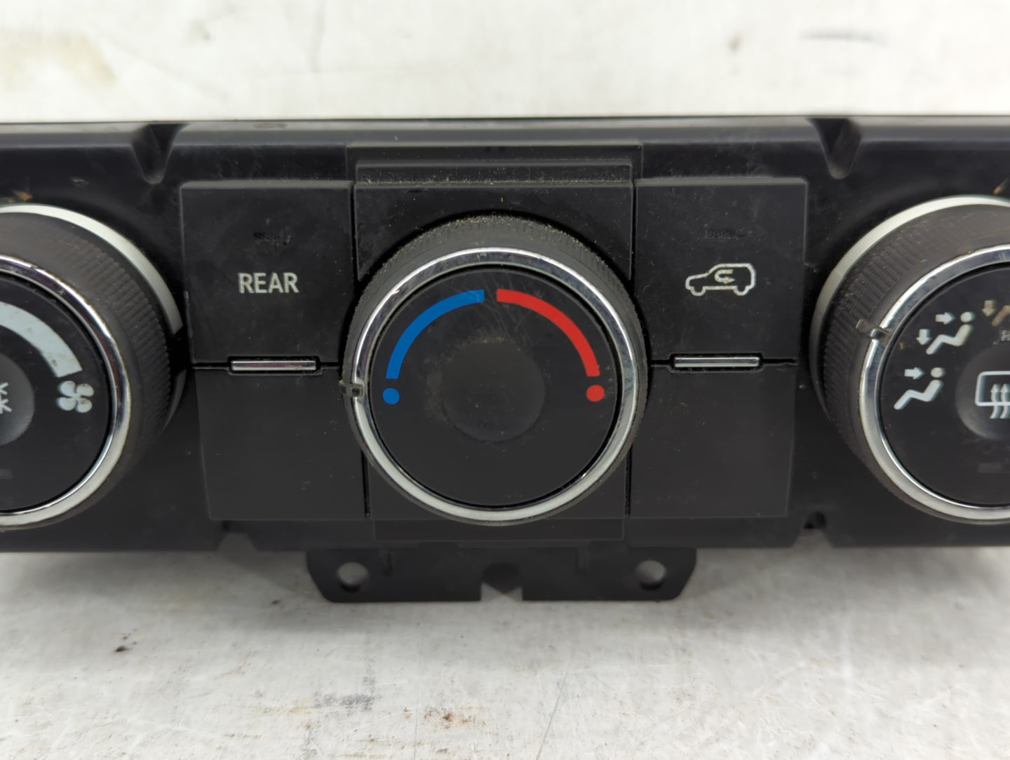 2013-2017 Chevrolet Traverse Climate Control Module Temperature AC/Heater Replacement P/N:22969802 Fits OEM Used Auto Parts 