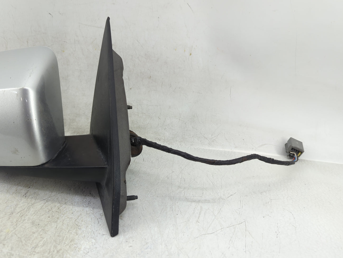 2015-2017 Chevrolet Traverse Passenger Side View Mirror - Right Door Mirror OEM Used - Oemusedautoparts1.com
