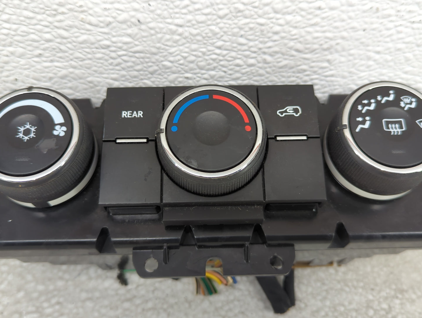 2013-2017 Chevrolet Traverse Climate Control Module Temperature AC/Heater Replacement P/N:22969802 Fits OEM Used Auto Parts 