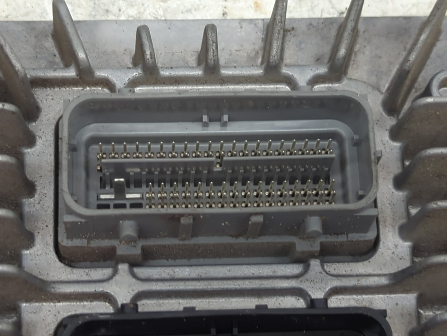 2017 Chevrolet Traverse PCM Engine Control Computer ECU ECM PCU OEM P/N:12670801 Fits Fits 2018 2019 2020 OEM Used Auto Part