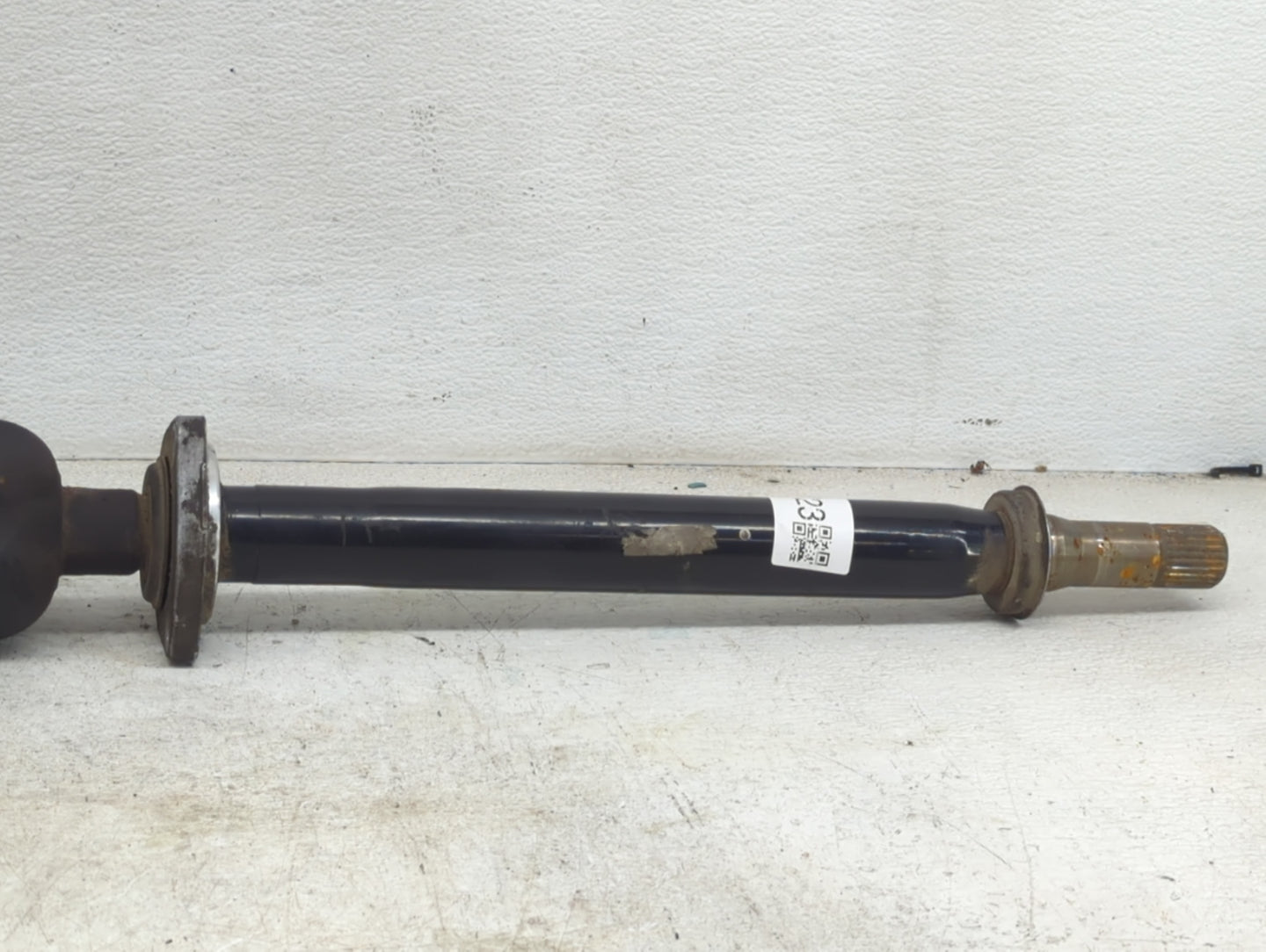 2009-2017 Chevrolet Traverse Axle Shaft Front Passenger Cv C/v - Oemusedautoparts1.com