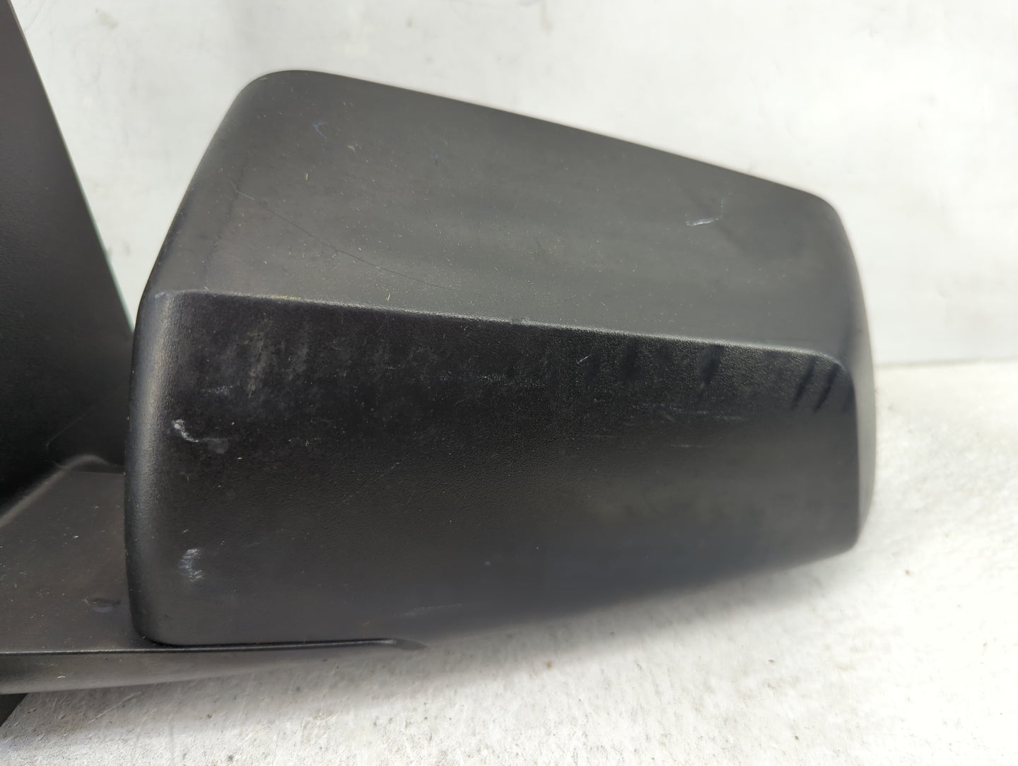 2015-2017 Chevrolet Traverse Driver Side View Mirror - Left Door Mirror OEM Used - Oemusedautoparts1.com