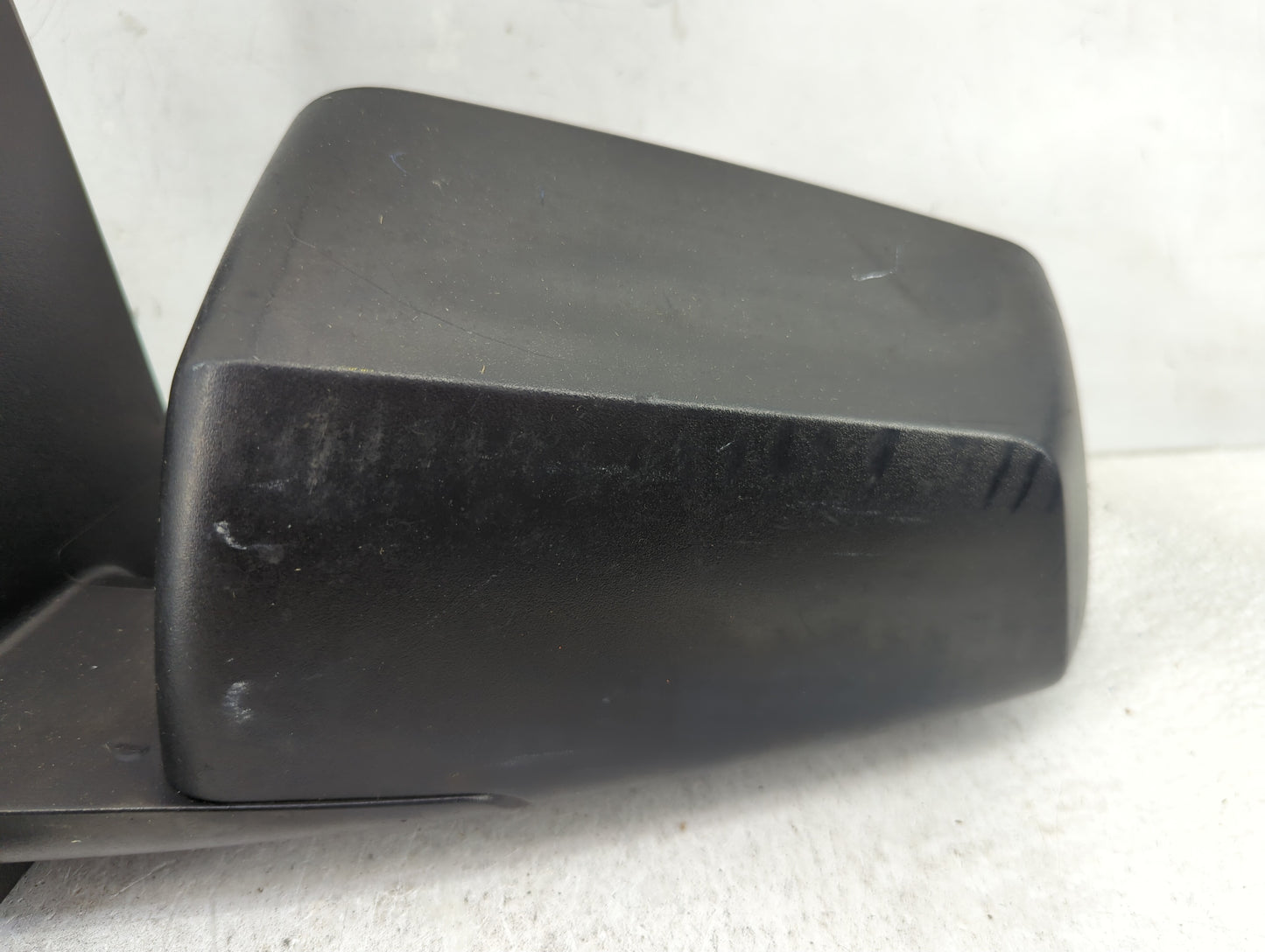 2015-2017 Chevrolet Traverse Driver Side View Mirror - Left Door Mirror OEM Used - Oemusedautoparts1.com
