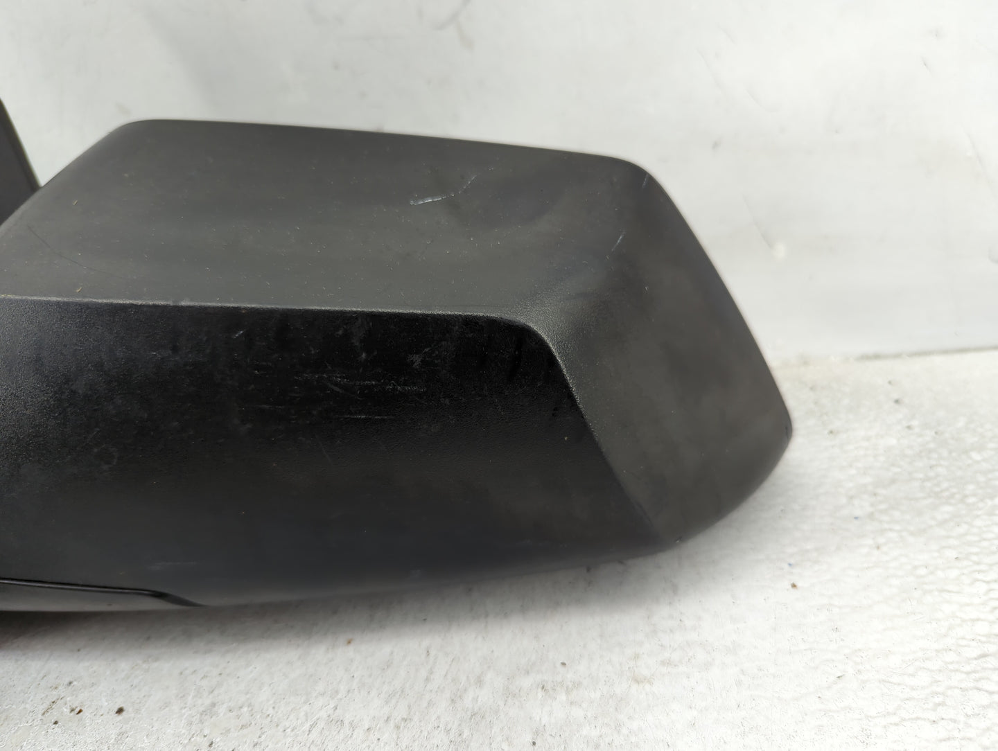 2015-2017 Chevrolet Traverse Driver Side View Mirror - Left Door Mirror OEM Used - Oemusedautoparts1.com