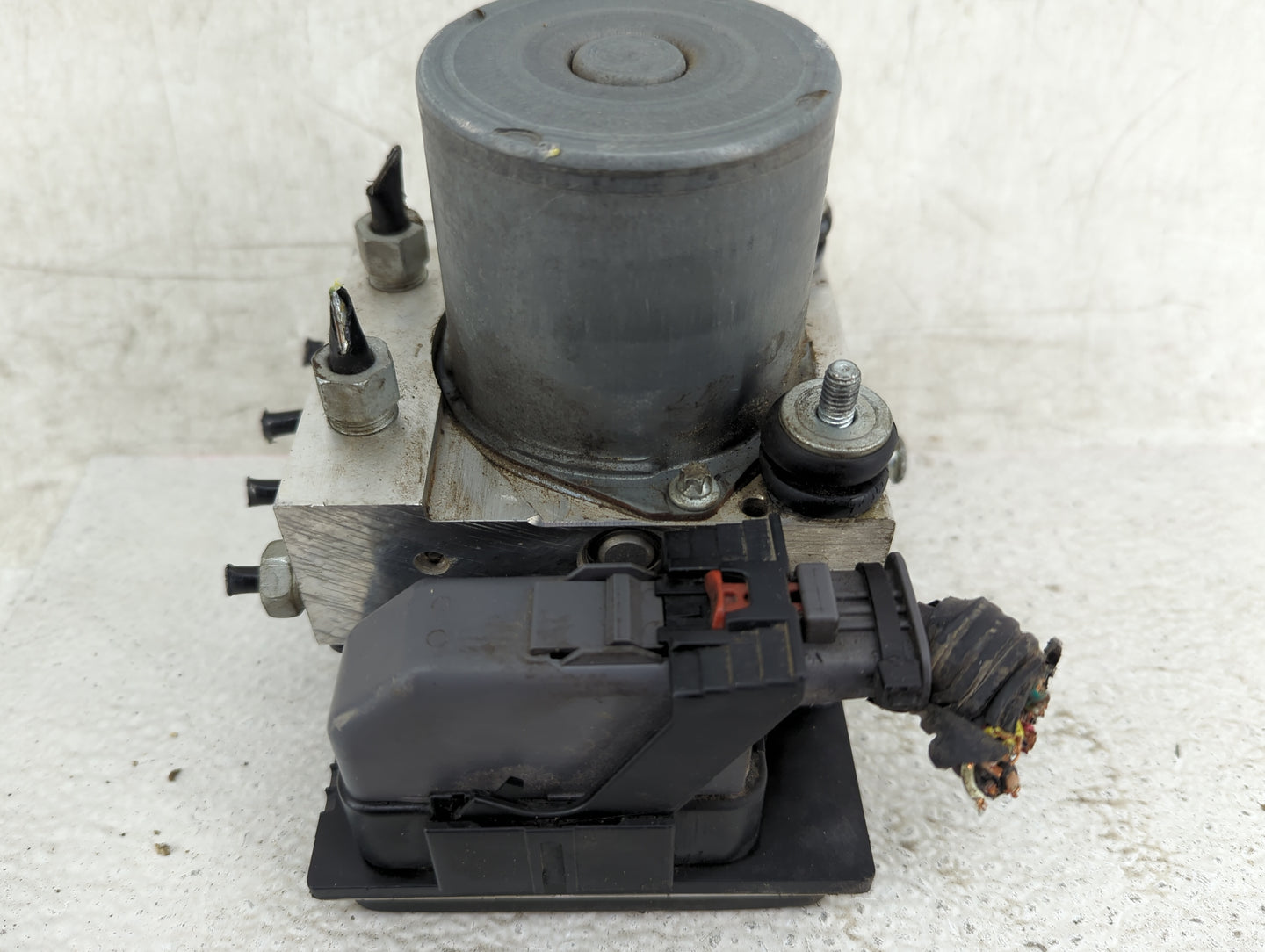 2017 Chevrolet Traverse ABS Pump Control Module Replacement P/N:55925 T1025 0 265 952 315 Fits Fits 2012 2013 2014 2015 2016
