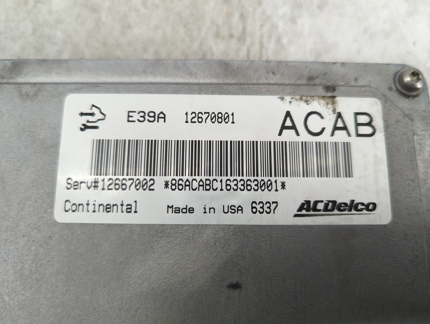 2017 Chevrolet Traverse PCM Engine Control Computer ECU ECM PCU OEM P/N:12670801 12667002 Fits Fits 2018 2019 2020 OEM Used 
