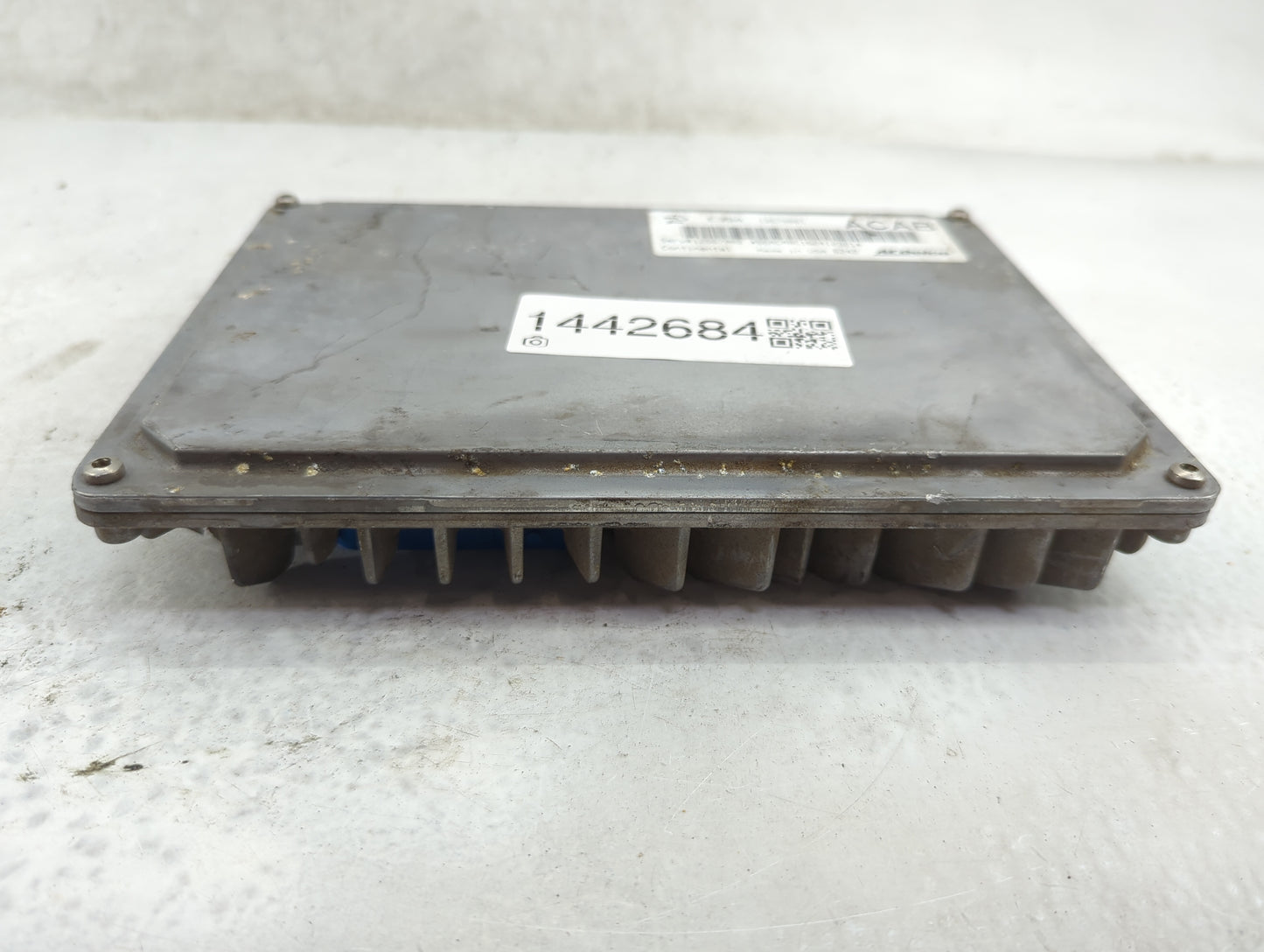 2017 Chevrolet Traverse PCM Engine Control Computer ECU ECM PCU OEM P/N:12670801 12667002 Fits Fits 2018 2019 2020 OEM Used 