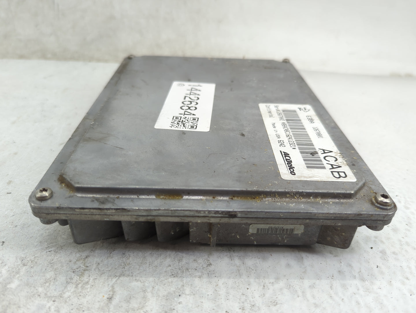 2017 Chevrolet Traverse PCM Engine Control Computer ECU ECM PCU OEM P/N:12670801 12667002 Fits Fits 2018 2019 2020 OEM Used 