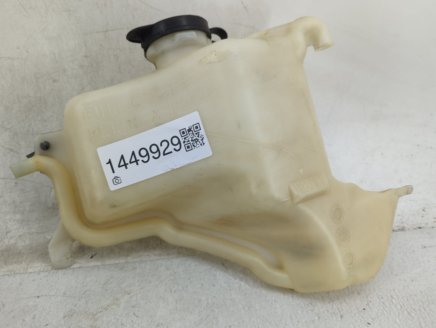 Chevrolet Traverse Radiator Coolant Overflow Expansion Tank Bottle 1449929 - Oemusedautoparts1.com