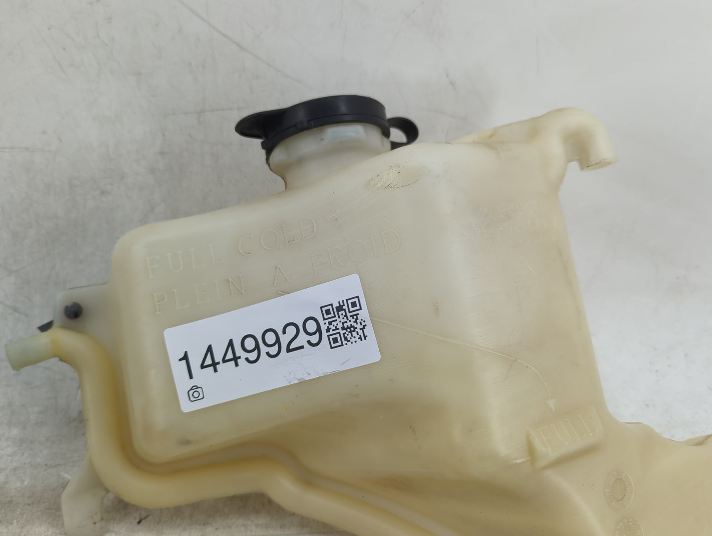 Chevrolet Traverse Radiator Coolant Overflow Expansion Tank Bottle 1449929 - Oemusedautoparts1.com