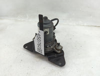 Chevrolet Traverse Central Vaccum Lock Pump - Oemusedautoparts1.com
