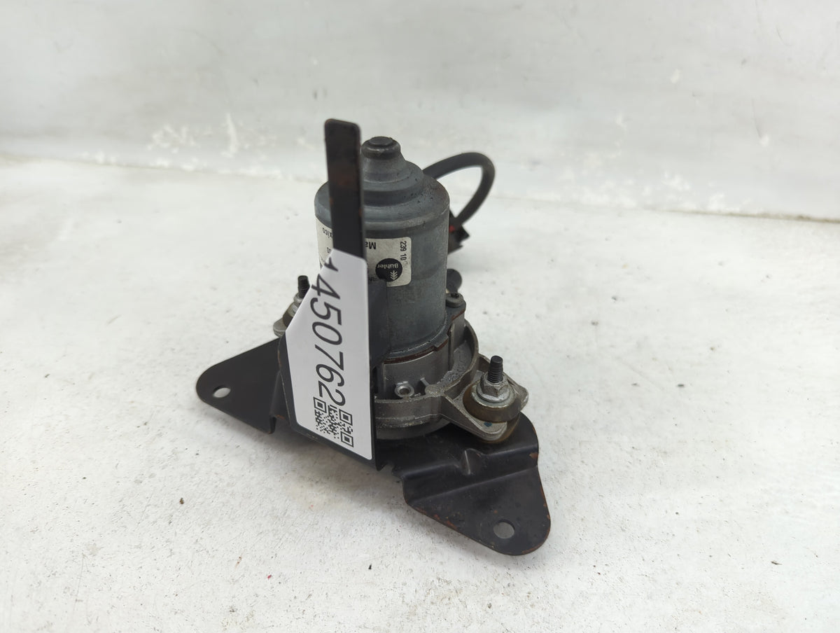 Chevrolet Traverse Central Vaccum Lock Pump 1450762 - Oemusedautoparts1.com