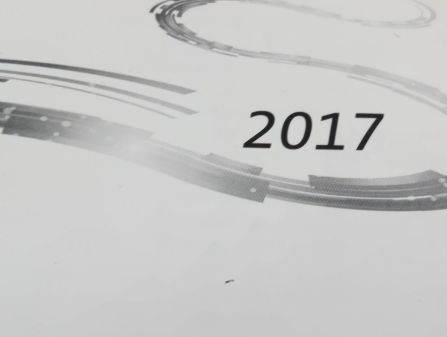 2017 Chevrolet Traverse Owners Manual Book Guide P/N:23216842B OEM Used Auto Parts - Oemusedautoparts1.com