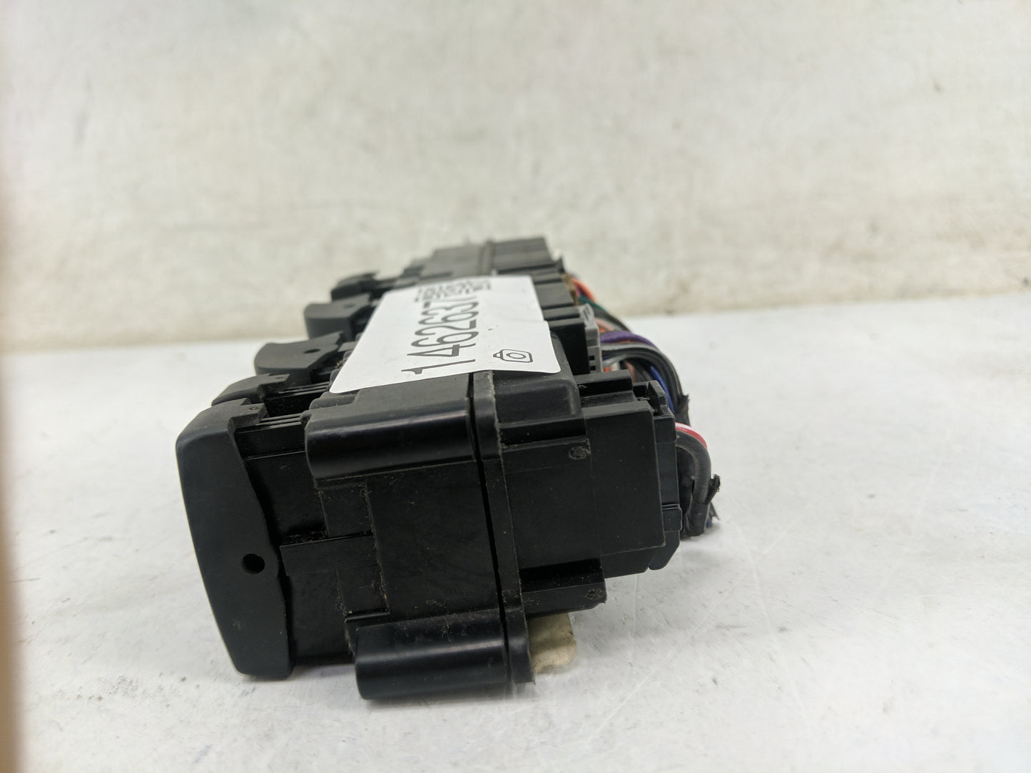2017 Chevrolet Traverse Master Power Window Switch Replacement Driver Side Left P/N:BP7524462280F1 F00HJ00813, 2272275ZAA Fi