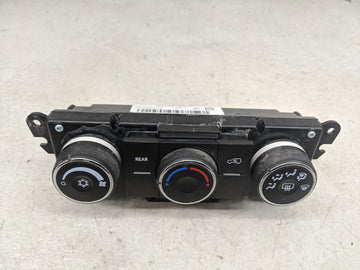 2013-2017 Chevrolet Traverse Climate Control Module Temperature AC/Heater Replacement P/N:22969802 Fits OEM Used Auto Parts 