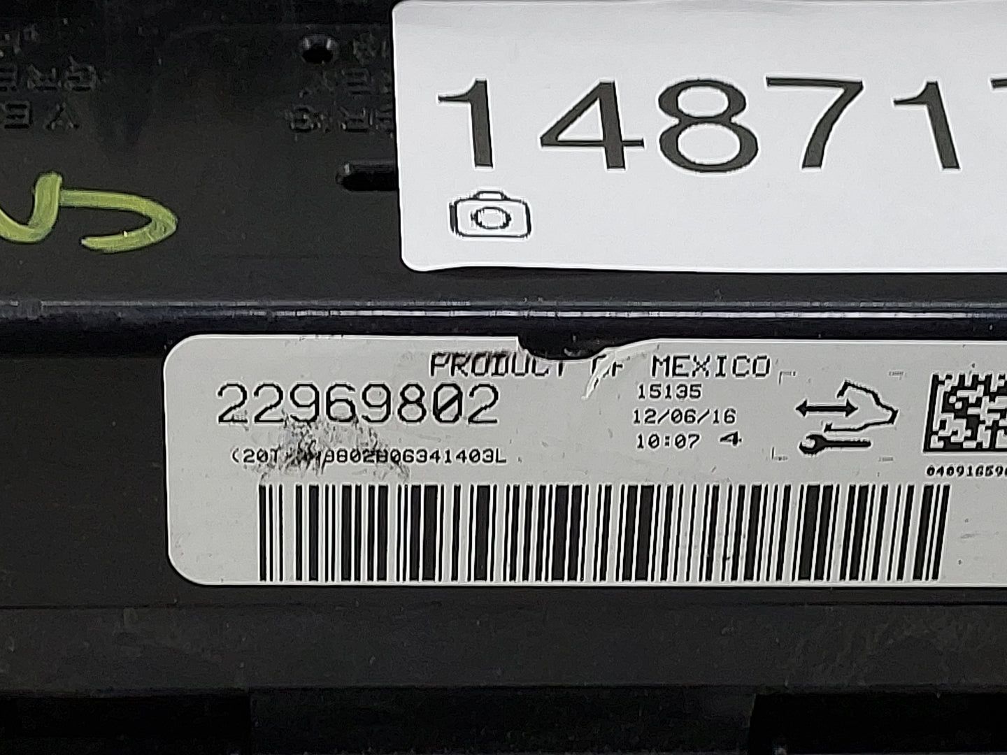 2013-2017 Chevrolet Traverse Climate Control Module Temperature AC/Heater Replacement P/N:22969802 Fits OEM Used Auto Parts 