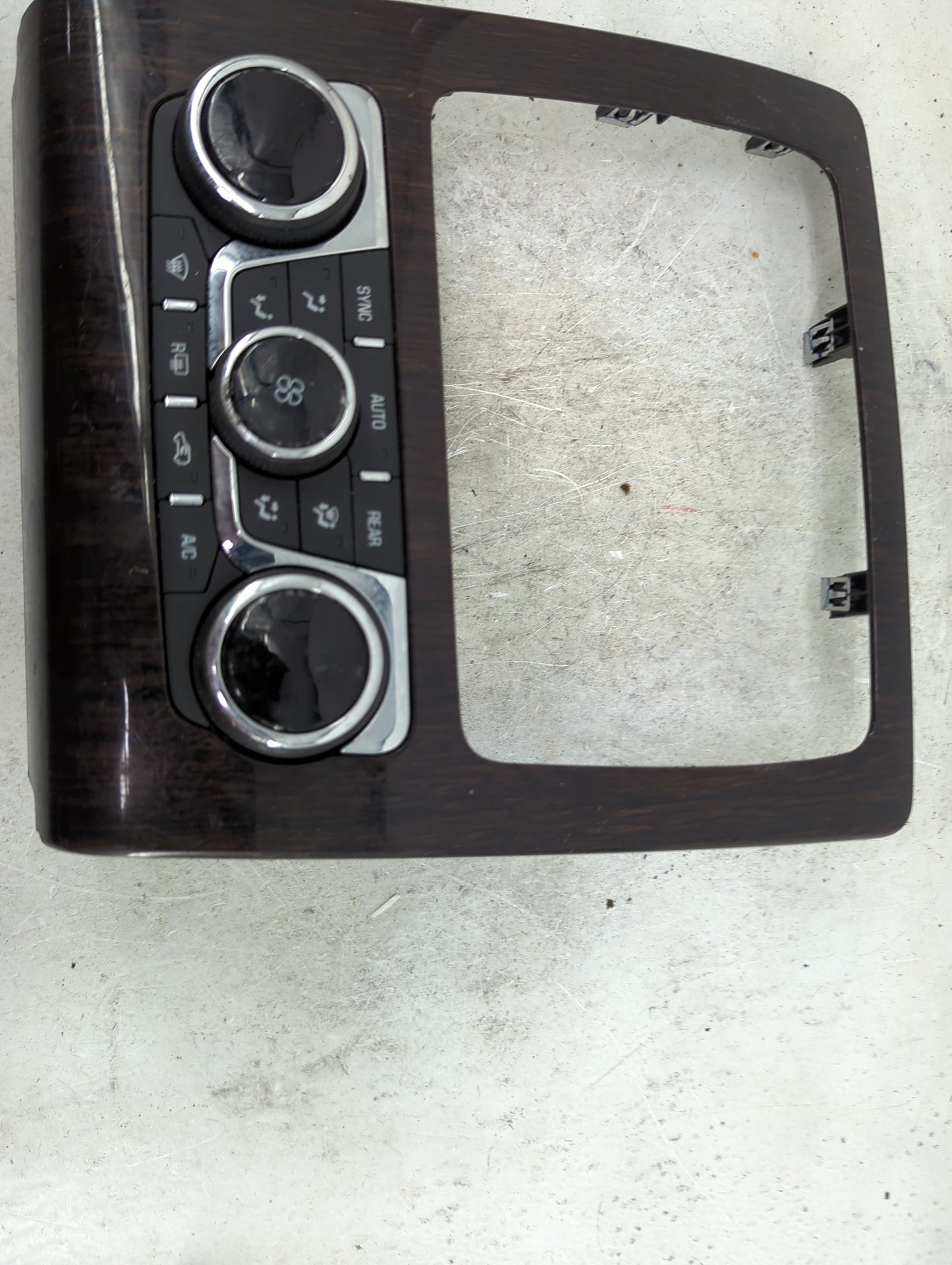 2013-2017 Chevrolet Traverse Climate Control Module Temperature AC/Heater Replacement P/N:23251326 3239800000000X Fits OEM U