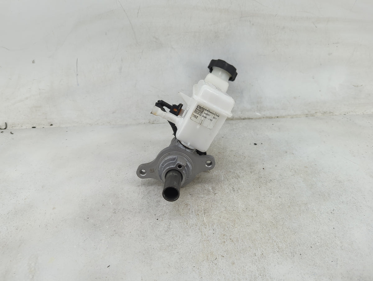 Chevrolet Traverse Brake Master Cylinder 1489127 - Oemusedautoparts1.com