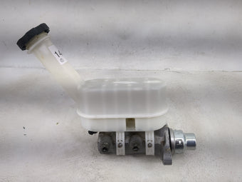 compare product Chevrolet Traverse Brake Master Cylinder 1491984