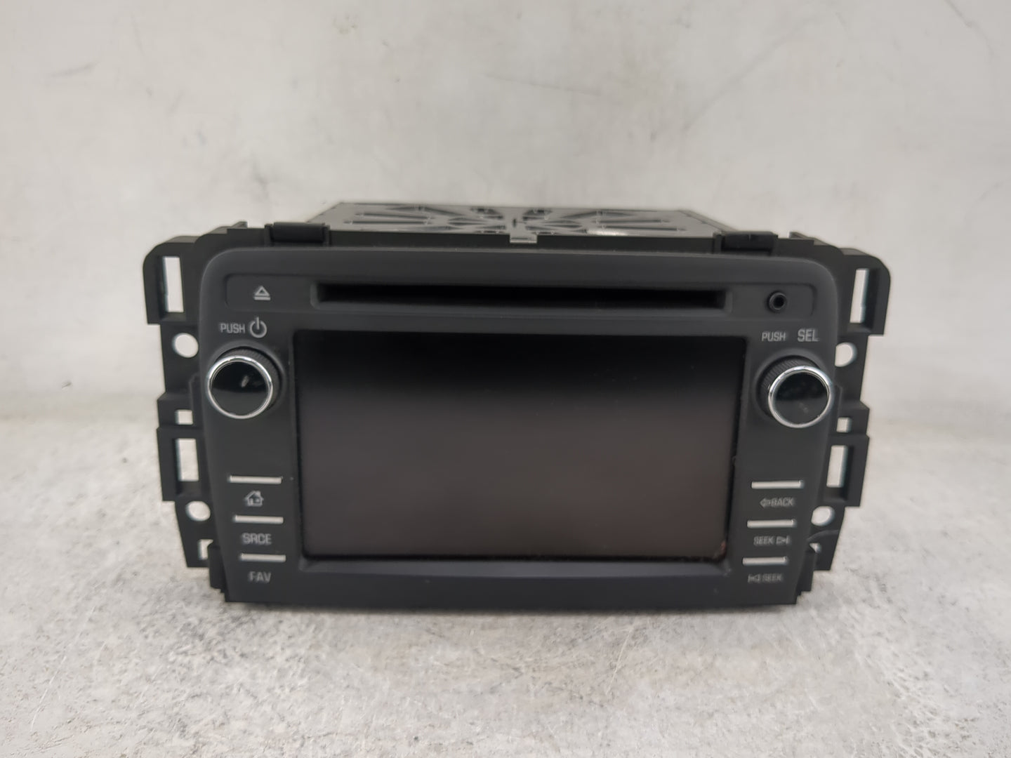 2016-2017 Chevrolet Traverse Radio AM FM Cd Player Receiver Replacement P/N:84082781 28528989, L2C0050TR Fits Fits 2016 2017