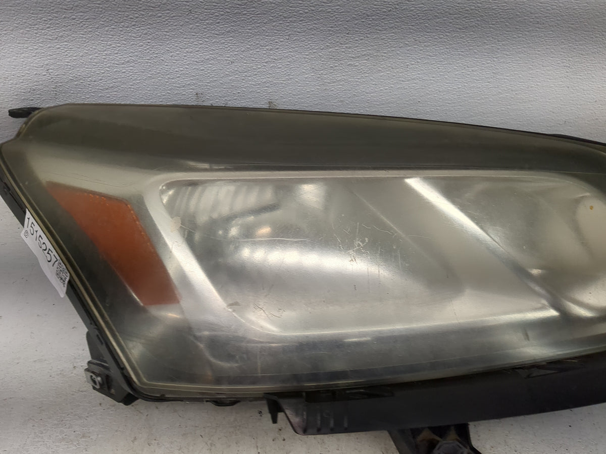 2013 Chevrolet Traverse Passenger Right Oem Head Light Headlight Lamp 1515257 - Oemusedautoparts1.com
