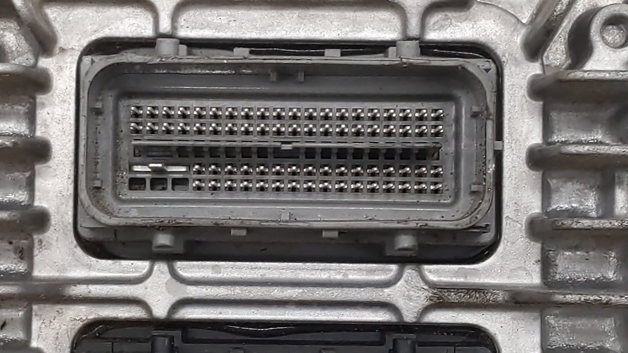 2017 Chevrolet Traverse PCM Engine Control Computer ECU ECM PCU OEM P/N:12666070 12667189, 12685918, 12670801 Fits Fits 2018